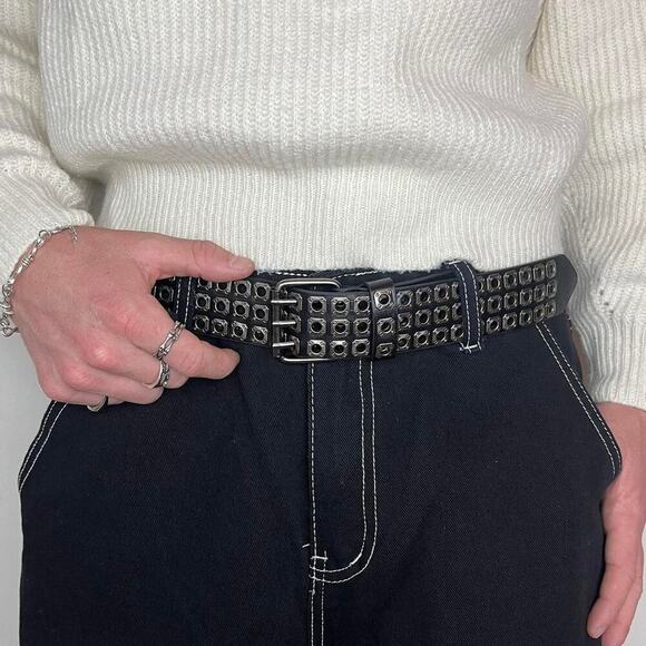 y2k style round studded black and silver velour grunge emo belt - Picture 3 of 8